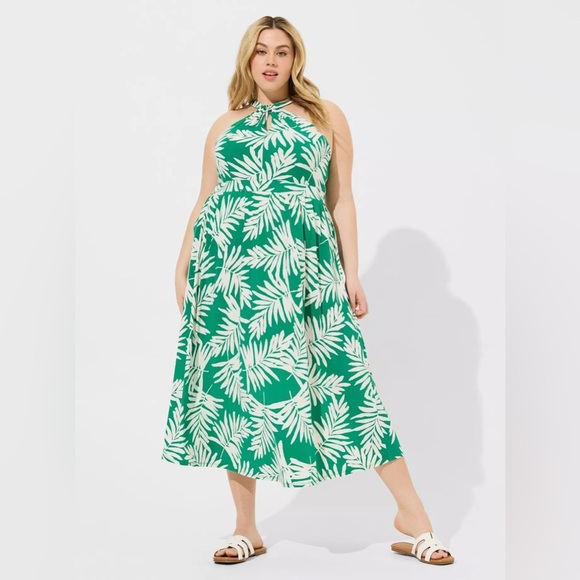 Torrid Halter Green and White Leaf Print Halter Dress Size 2X NWT - Picture 1 of 6
